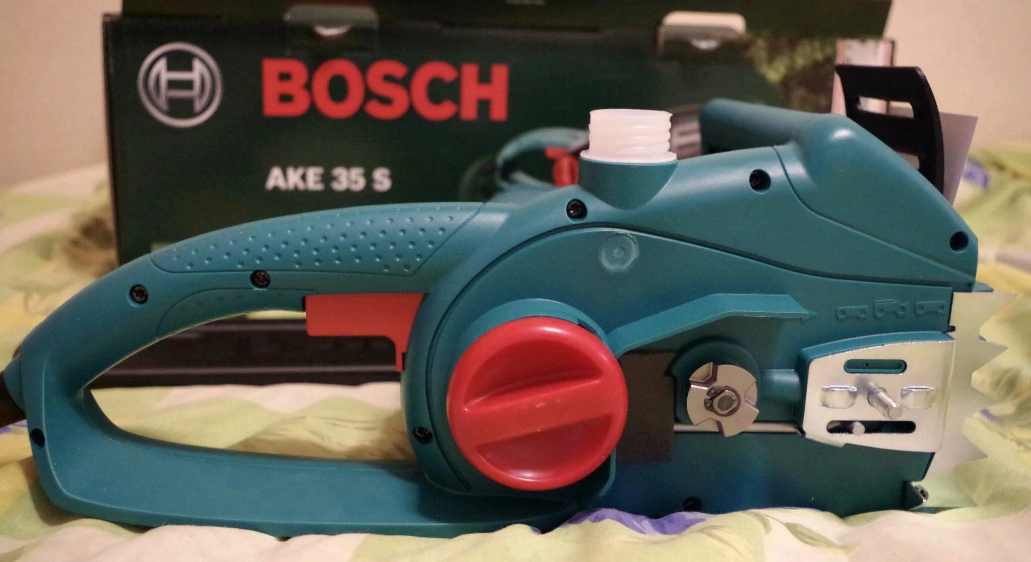 Купить bosch 35. Электропила Bosch ake 35. Пила Bosch ake 35s. Bosch ake 35 s. Электропила Bosch GKE 35s.