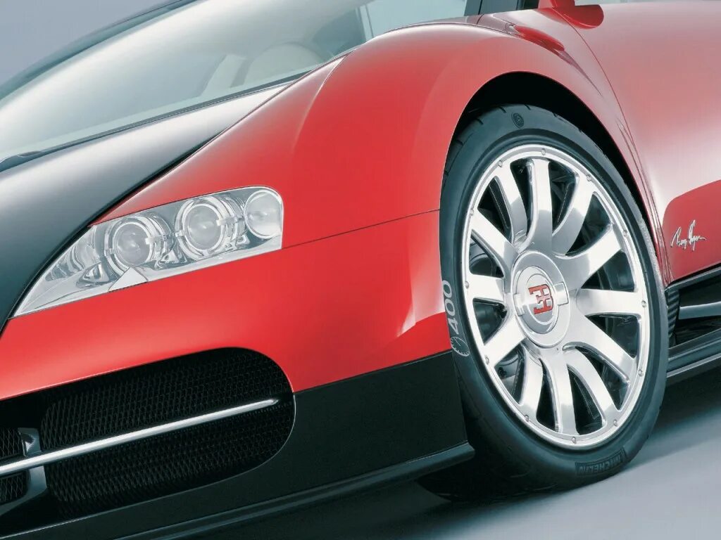 Шины бугатти. Бугатти вейрон. колесо бугатти вейрон. bugatti veyron 16.4. bugatti veyron 2004.