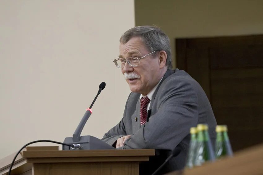 Институт вычислительной техник