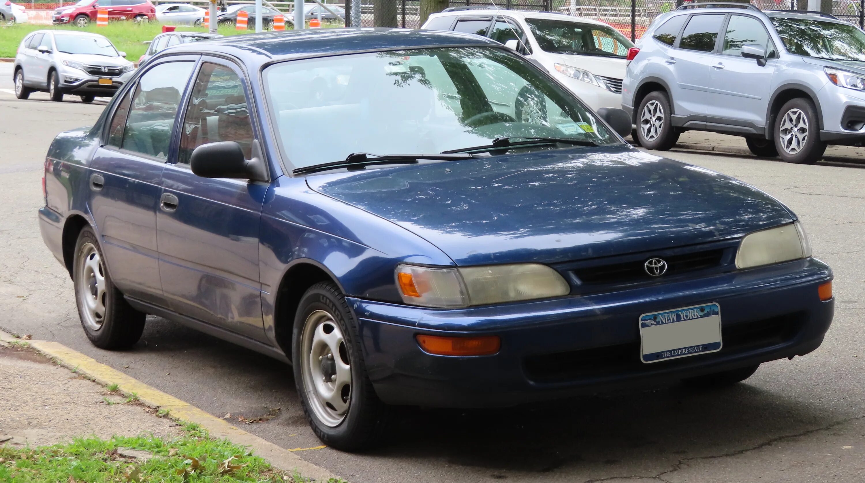 1997 года архив. Toyota Corolla 1.6 1997. Тойота Королла 97. Toyota Corolla e100 gt. Тойота Королла 97 года.