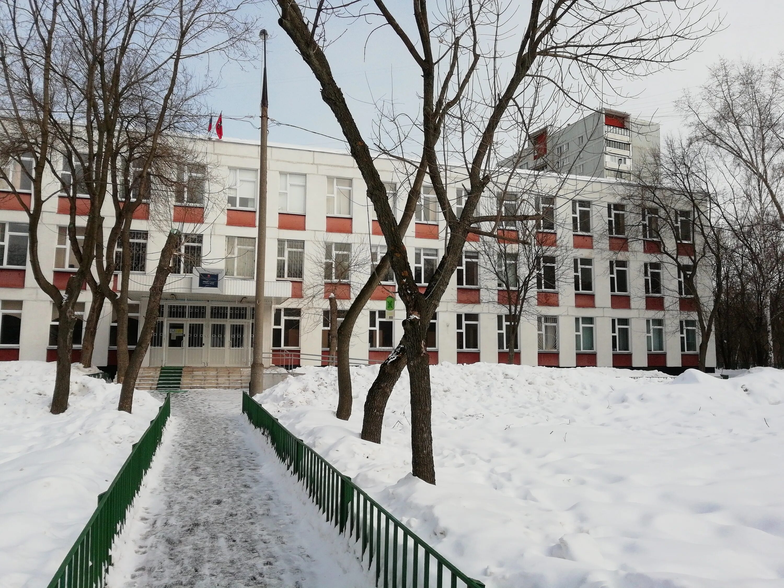 Сухонская 13 школа 967. Школа сухонская. Школа номер 967 москва. Гбоу школа №1568. Школа сухонская.