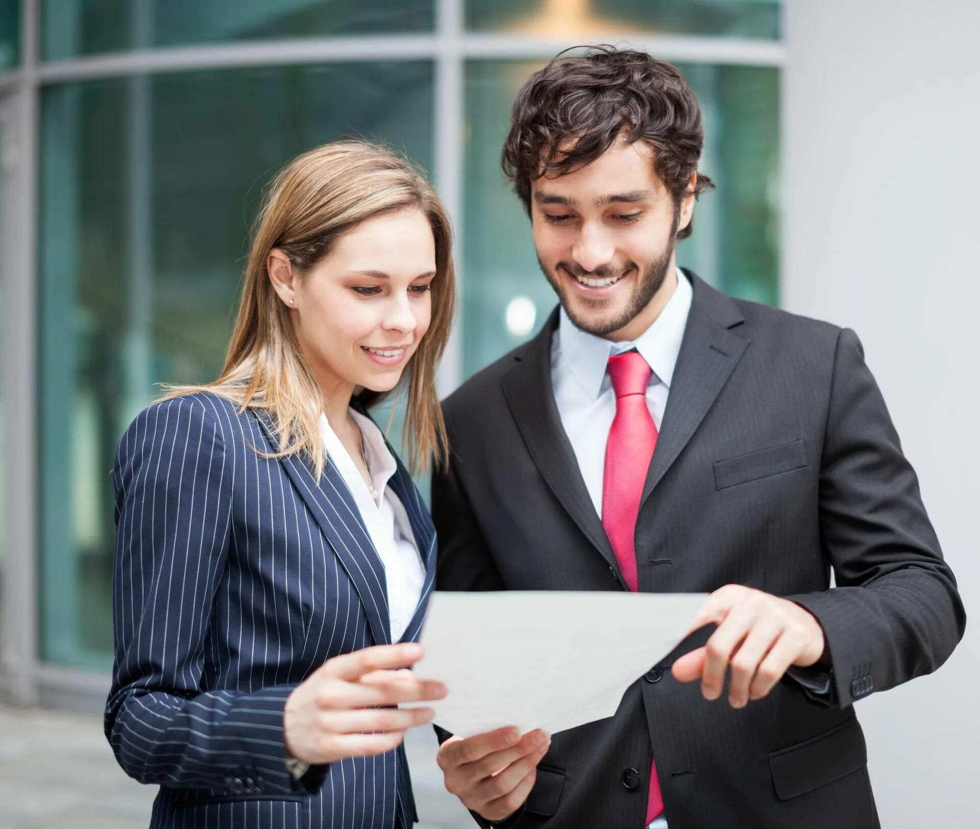 Работники предприятия владеющие его ценными бумагами. Классификация ценных бумаг по форме владения. Работники предприятия владеющие его ценными бумагами. Облигации могут быть классифицированы. Деловое общение.