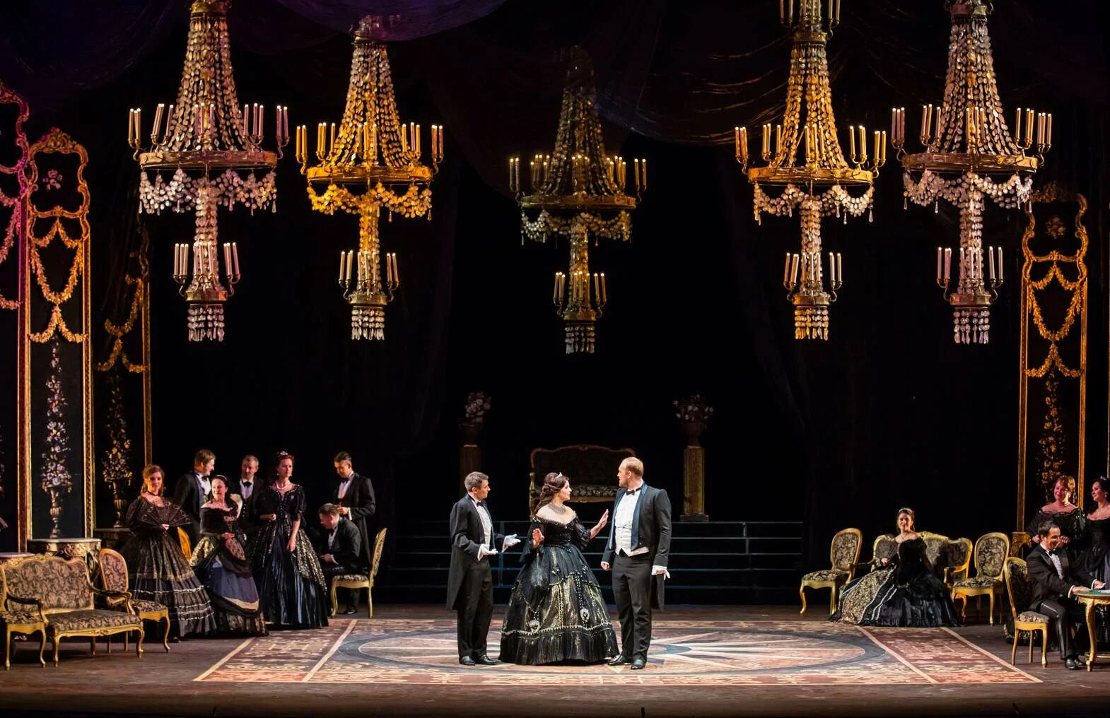 опера джузеппе верди. опера джузеппе верди. опера джузеппе верди 6. джузеппе верди "бал-маскарад". жанна дарк в ла скала.