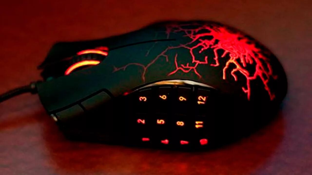 Самый дорогой мышь. Мышь razer naga molten. razer naga molten special edition. razer naga 2013. razer naga molten special edition 2012.