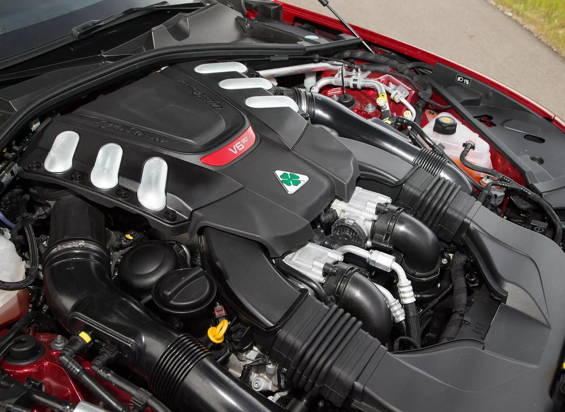 Alfa romeo giulia двигатели. Alfa romeo giulia двигатели. Alfa romeo giulia quadrifoglio двигатель. 2. Alfa romeo giulia двигатели.