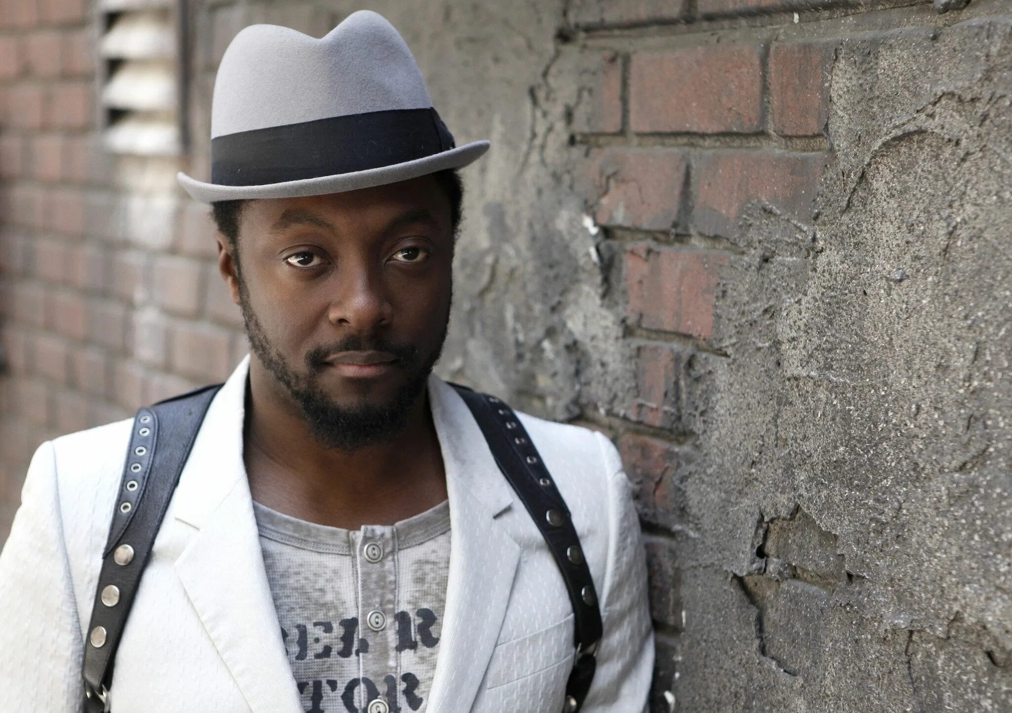 Will i am fly. Will i am рэпер. will i am 2025. уильям адамс певец. will.i.am 2013.