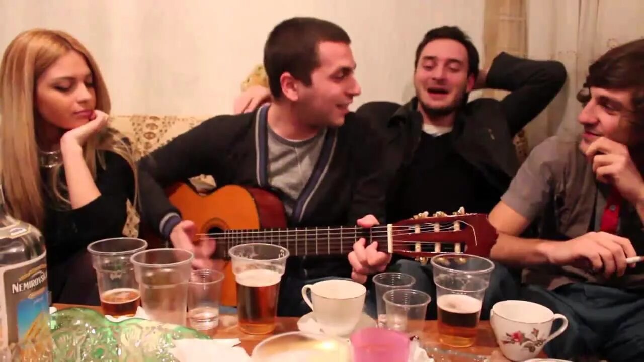 Пою с армянами. Бесо Ростиашвили свадьба. Армяне поют. Веселые армяне группа. Армянская гитара.