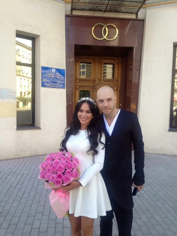 Сын поплавской доброволец. Сын яны поплавской старший.