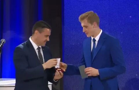 Выпускай колю
