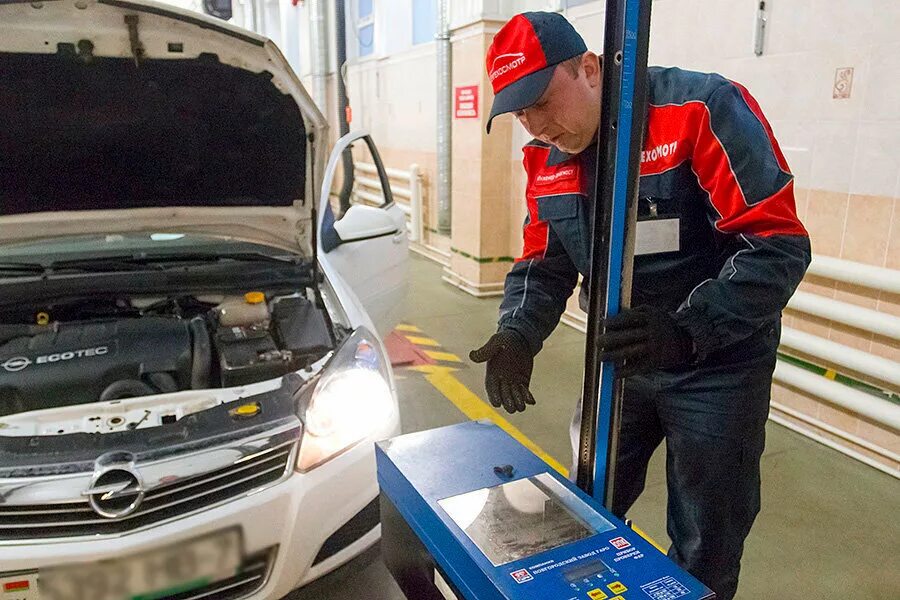 Технический осмотр автомобиля. Гостехосмотр автомобиля. Северное кольцо 46 киров. Станция техосмотра автомобилей. Техосмотр автомобиля киров.