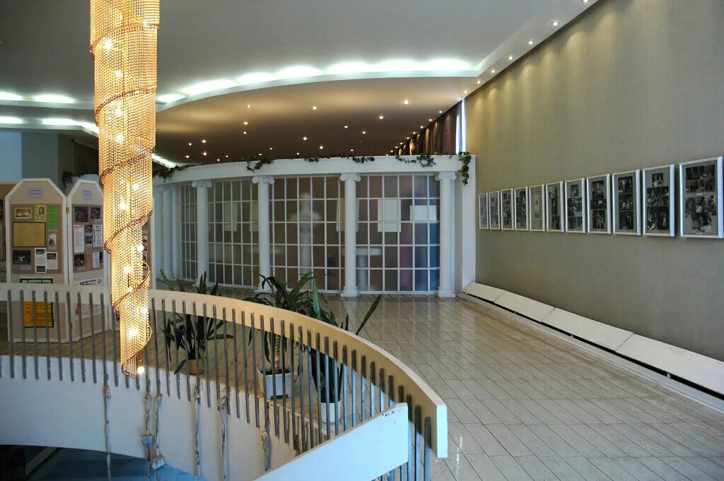 тургенева. тургенева. город орёл театр имени тургенева. орловский академический театр имени тургенева. театр имени тургенева орел.