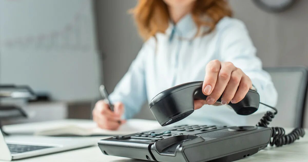 Контакт центр. Горячая работа сайт. Горячая работа сайт. Горячая работа сайт. Горячая линия президента.