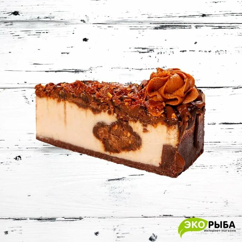 чизкейк "арахисовый кранч". чизкейк ореховый кранч. десерт квинто с карамелью и кранчами. чизкейк кранч. чизкейк кранч.