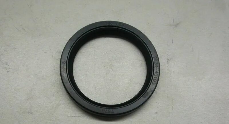 Сальник skf 30*62*7. 7381323 сальник 62*81. Сальник 50 70 7. Манжета высокотемпературная un 50 60 7. Сальник 80 105 10 применяемость.