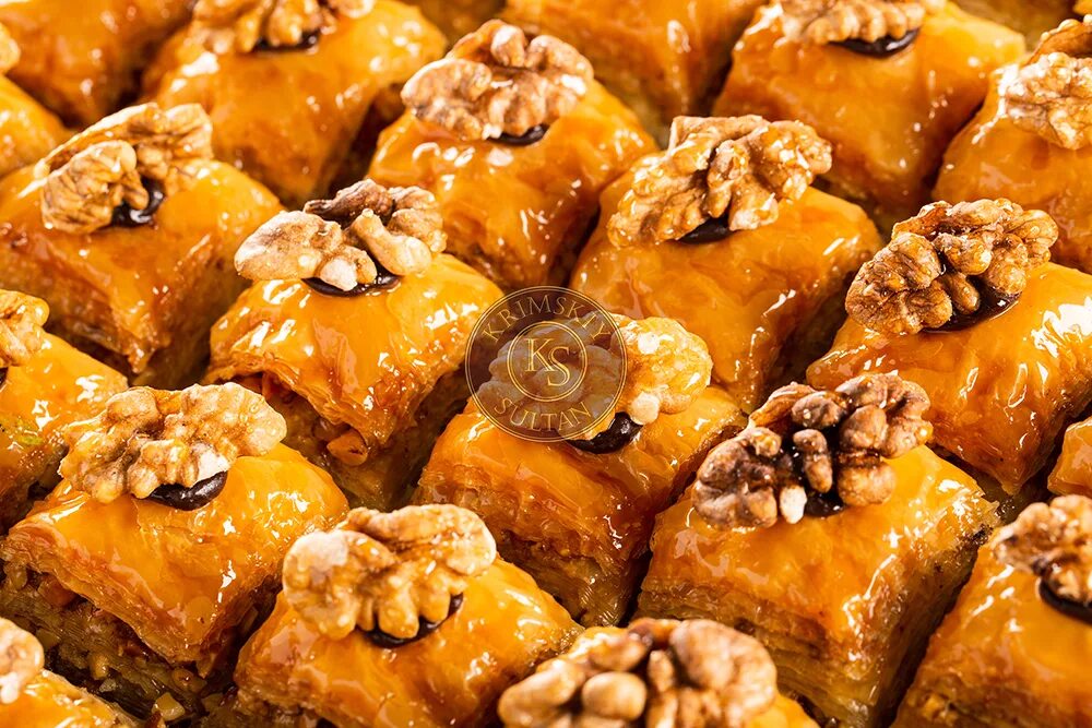 Пахлава баку. Пахлава турецкая принцесса. турецкая пахлава с грецким орехом.