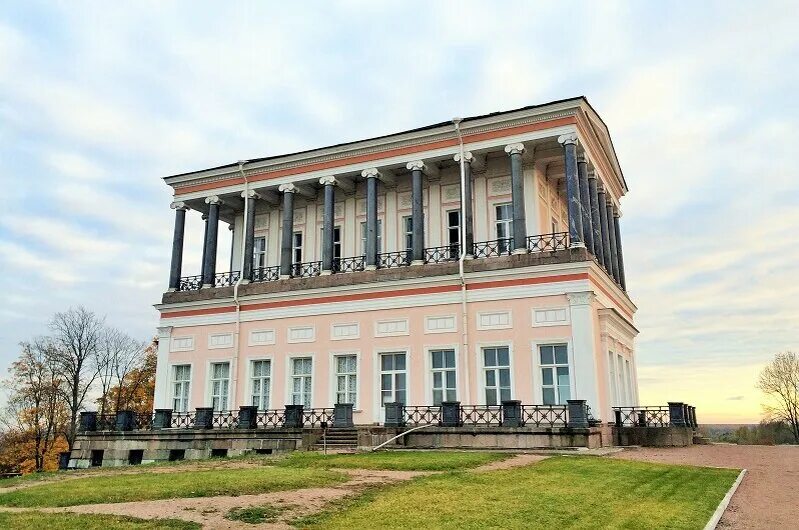 Дворец бельведер штакеншнейдер. Дворец бельведер штакеншнейдер. Бельведер луговой. Дворец бельведер луговой парк. Бельведер в луговом парке петергофа.
