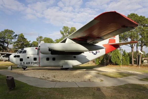 Эйр парк. Fairchild c-123. Air парк. Fairchild Imaging Systems brand. C-123 provider engine.