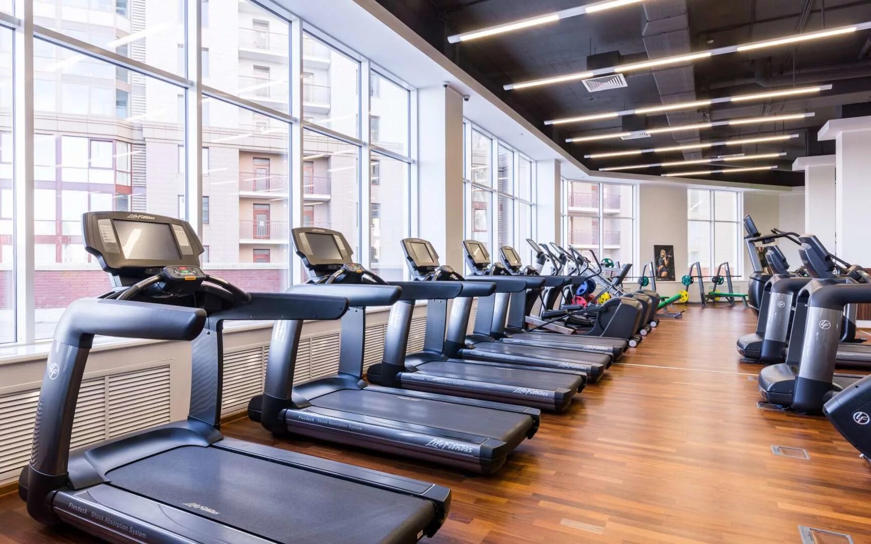 X fit clever тренажерный зал екатеринбург. Икс фит клевер екатеринбург. Бассейн клевер парк екатеринбург. Fit екатеринбург клевер. X fit clever тренажерный зал екатеринбург.