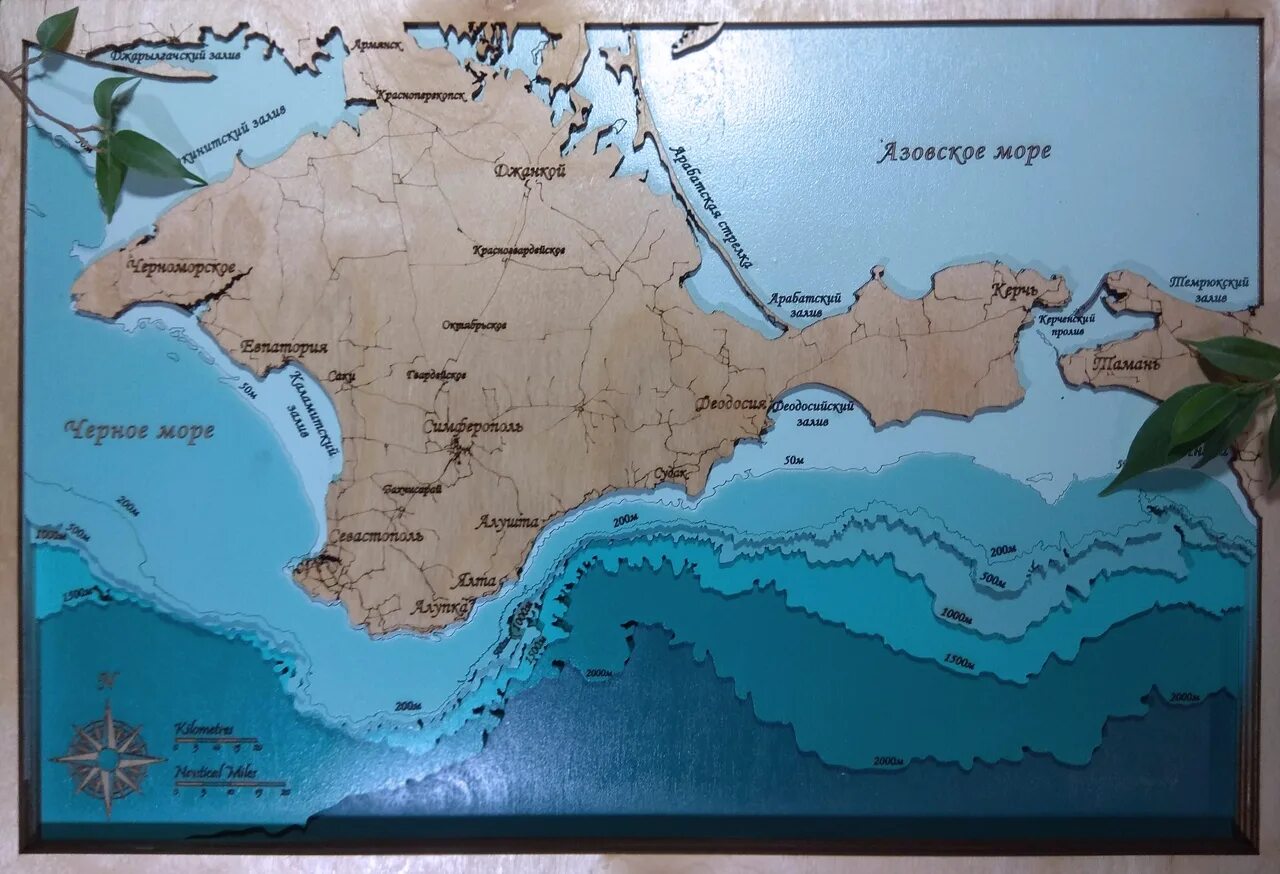 Карта глубин черного моря. Рельеф дна черного моря. Чёрное море глубина рельеф дна. Рельеф дна Азовского моря.