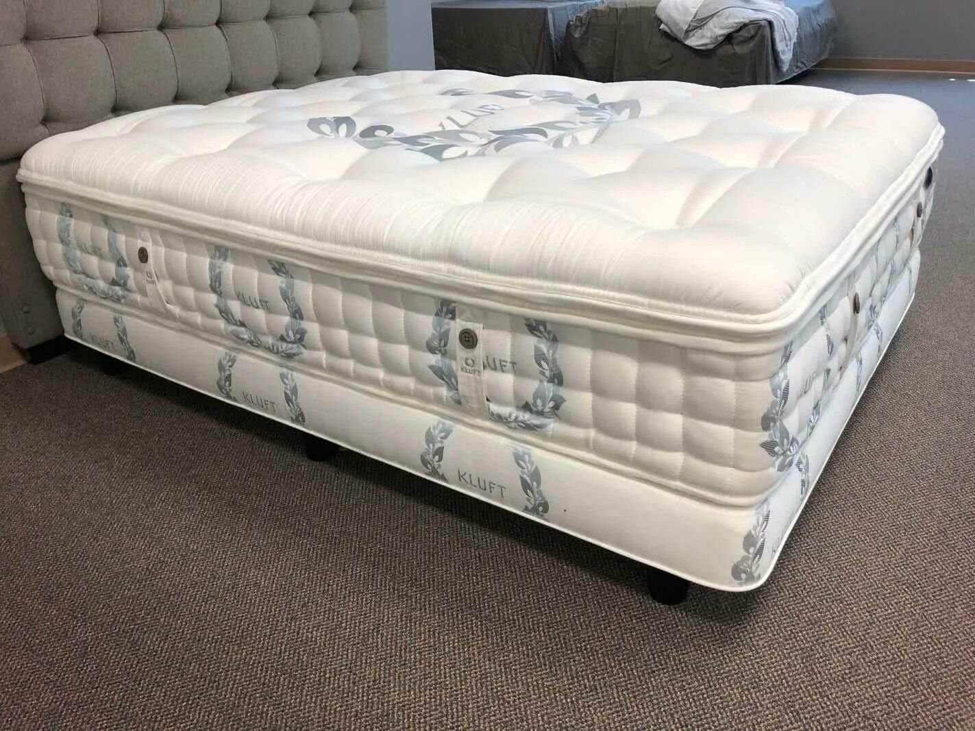 Матрас de luxe. Матрас armos deluxe middle. Gelard 90х190 см. Матрас materlux jour 145x160. Матрас de luxe.