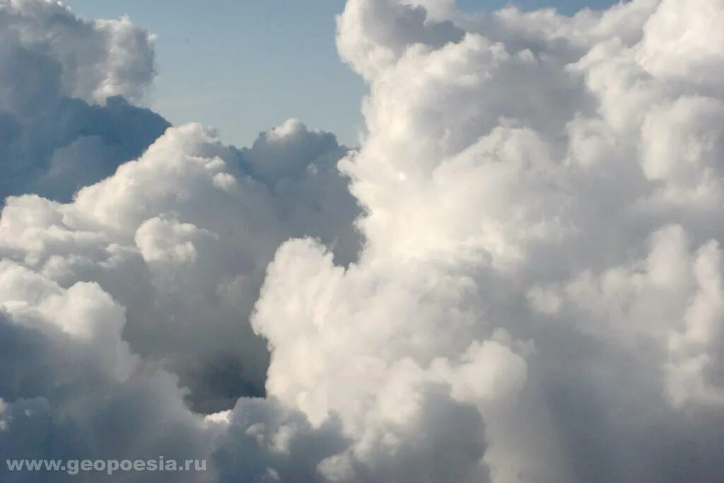 Хмара туча фото и картинки. Клетка грозовых облаков Genshin Impact.