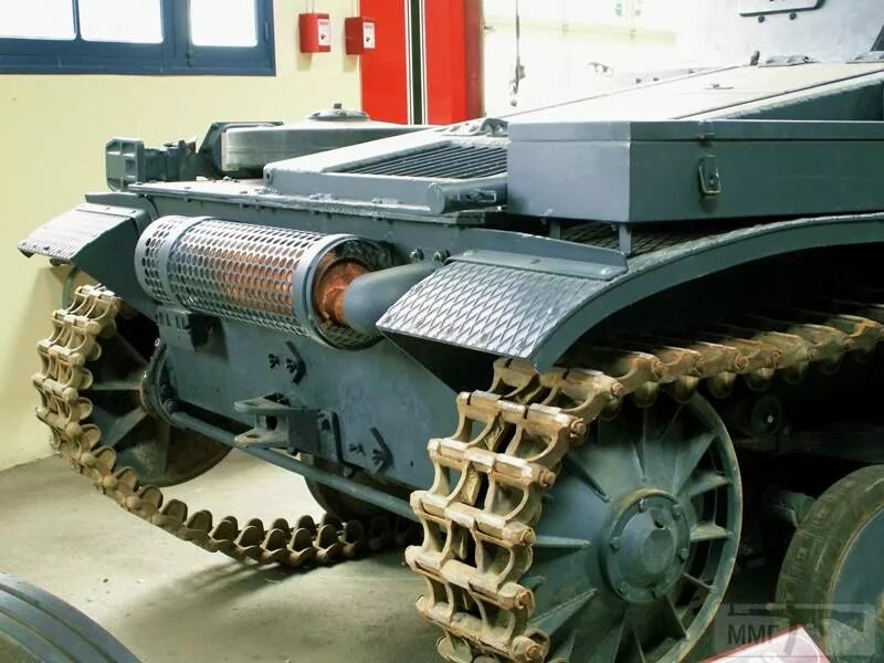 Т-80 танк гусеничный движитель. Гусеницы немецких танков. Sd kfz 303 голиаф. Гусеницы немецких танков. Goliath sd.