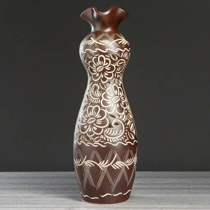 Ваза томск. Напольные вазы. Ваза напольная керамическая. Ваза напольная керамика резка. Напольные керамические вазы для интерьера.