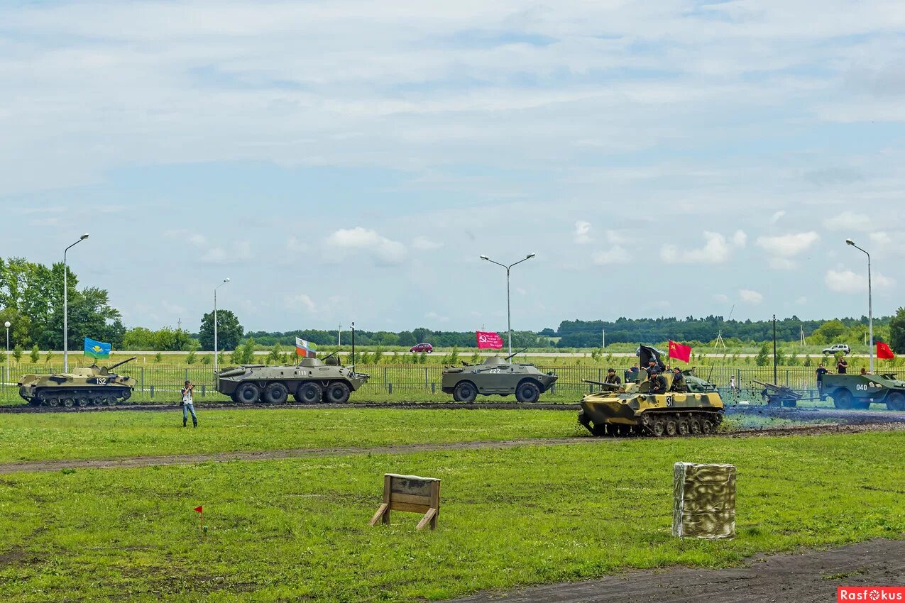 Парк яхрома танкодром. Танкодром анапа. Танкодром детский. Танкодром прохоровка. Танкодром прохоровка.
