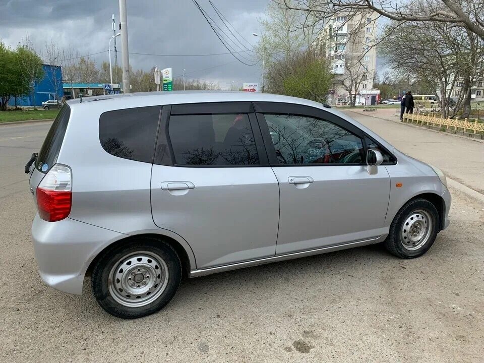 хонда фит гибрид 2014 года нет зарядки машина не едет. синий хонда фит гд1. 5. хонда фит 2008г фото.