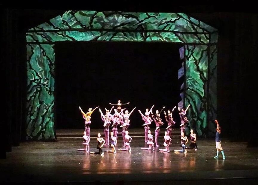 хозяйка медной горы балет. балеты «каменный цветок» сергея прокофьева. каменный цветок прокофьев балет. вирсаладзе каменный цветок. балет каменный цветок прокофьева 1957.