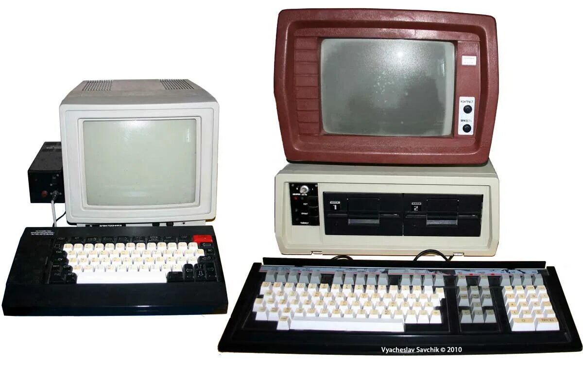 Как назывались первые компьютеры в ссср. КУВТ-86. Компьютер БК-0010ш. ДВК-2 компьютер. КУВТ агат.