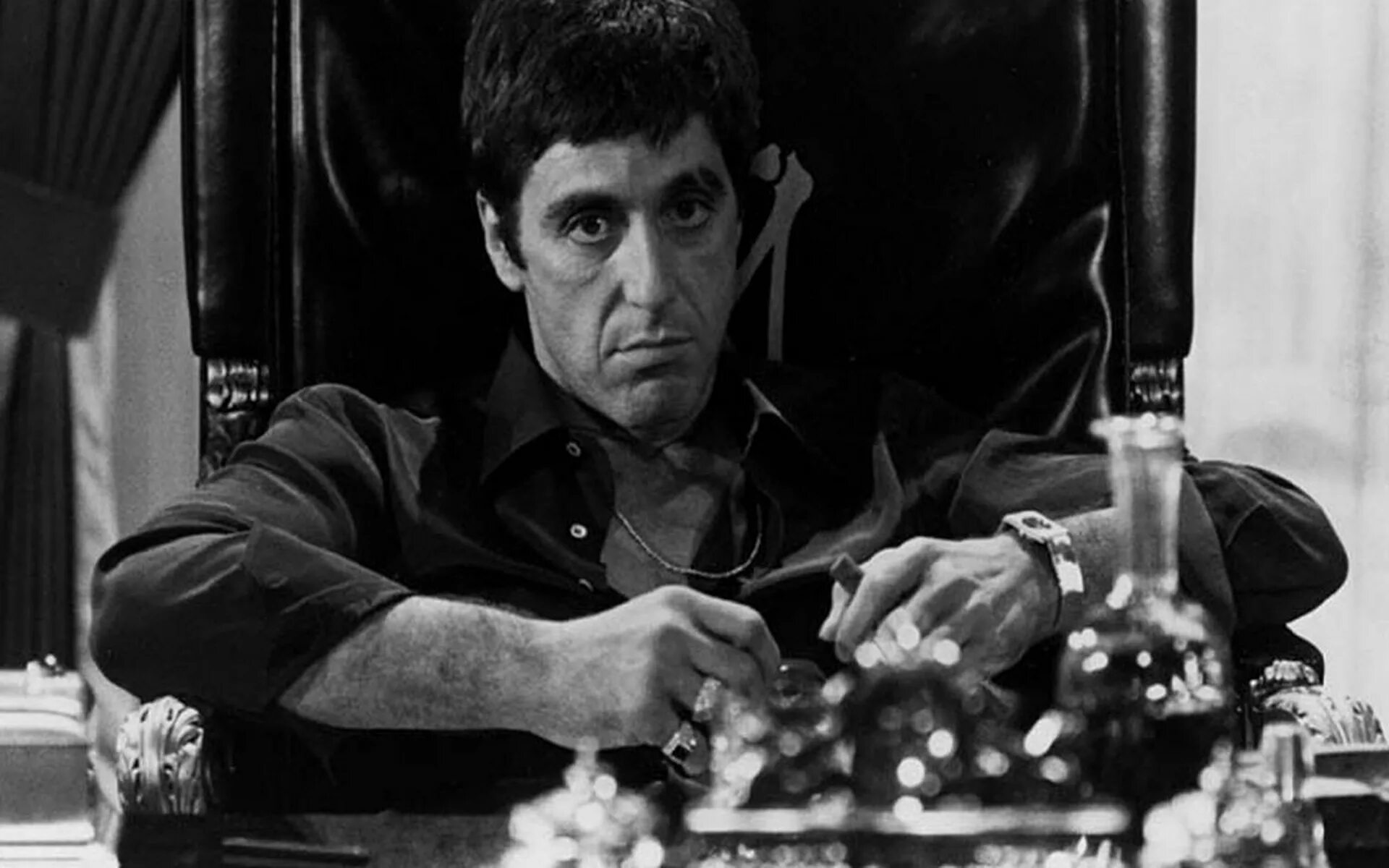 Аль Пачино Тони Монтана. Аль Пачино 1983. Аль Пачино Scarface. Крестный отец Аль Пачино Тони Монтана. Тони монтана это