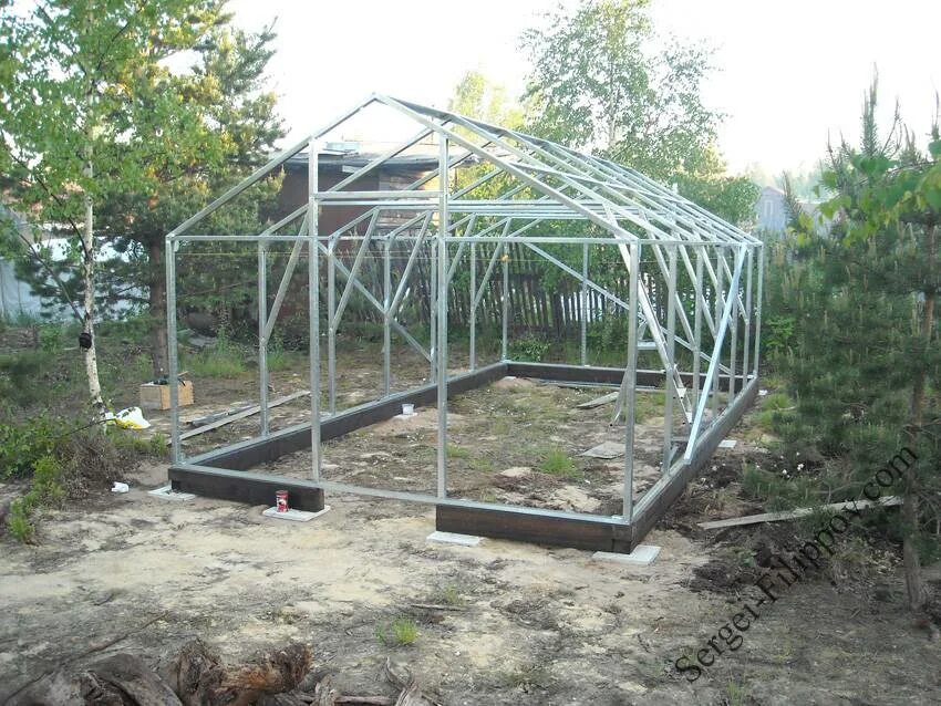 Теплица из профилированной трубы. Каркас из труб. Комплект каркаса «гараж-конструктор» б2. Каркас 4х6 односкатный. Сарай 6х3 из профильной трубы.
