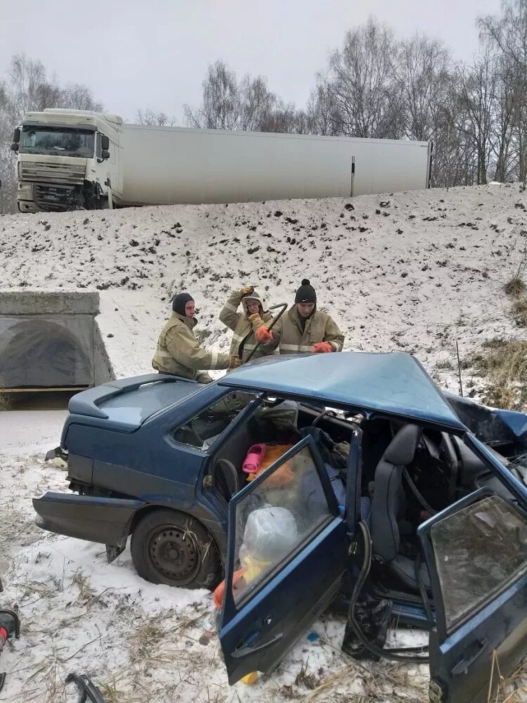 Дтп в башкирии за последние сутки. Дтп в иглинском районе башкирии. авария м5 иглинский район. дтп на м5 сегодня башкортостан иглинский район. авария на трассе самара уфа.