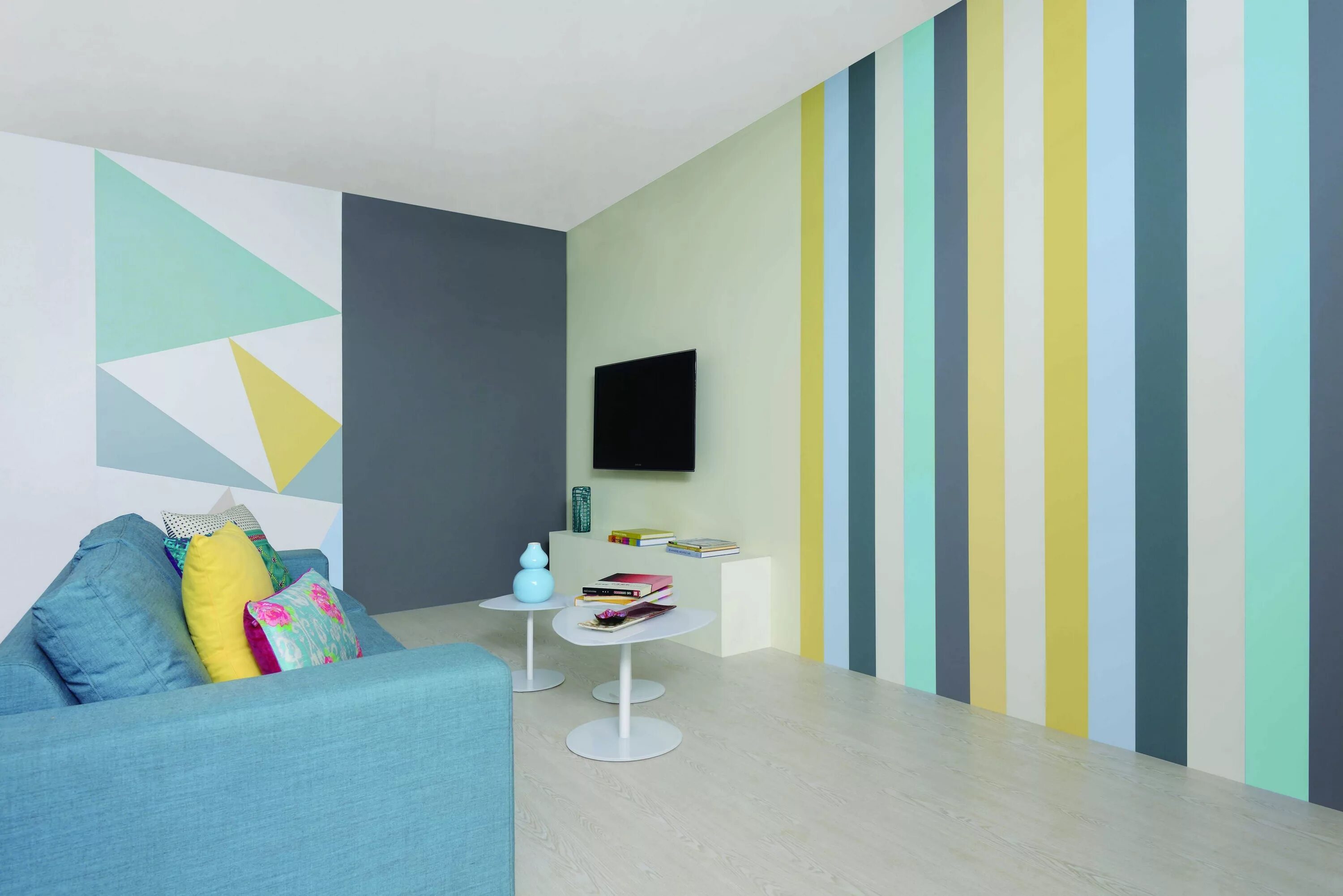 Покраска стен в интерьере. Разноцветные стены. Разноцветные стены в интерьере. Разноцветная окоаску стен. Дизайнерская покраска стен.
