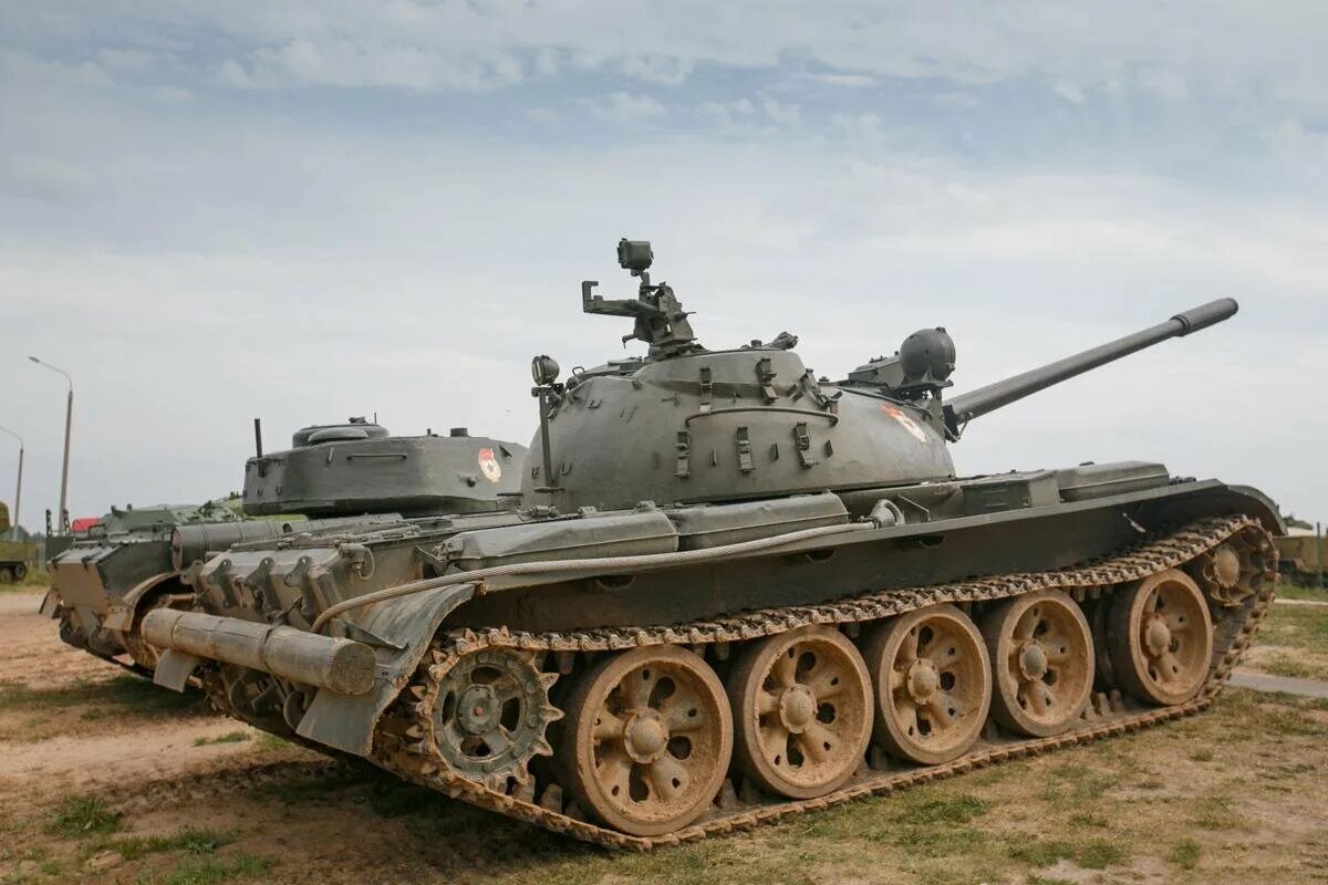 Купить т 55. Танк т-55. Танк т55а СССР. Т-55 пушка. Т-55 средний танк.