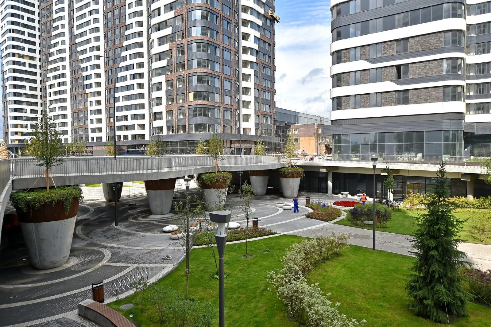 Парк зеленая река в лефортово. Жк символ дон строй. Квартира зеленая река. Жк символ квартал свобода. Жк символ парк москва.