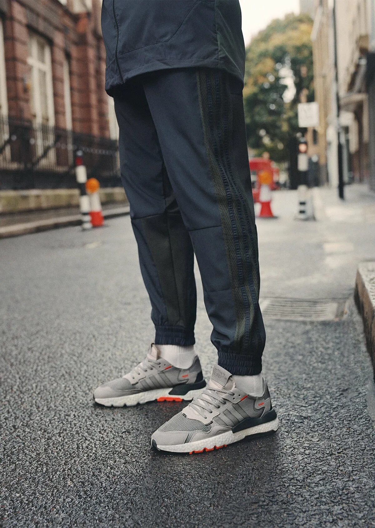 Jogger кроссовки мужской. Адидас найк джоггеры. Adidas Jogger кроссовки мужские. Адидас джоггеры кроссовки мужские. Night джоггеры адидас.