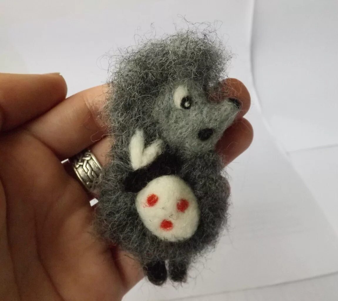 валяние из шерсти. валяние простые игрушки. игрушки в технике валяния. валяние из шерсти игрушки. игрушки валяние из шести.