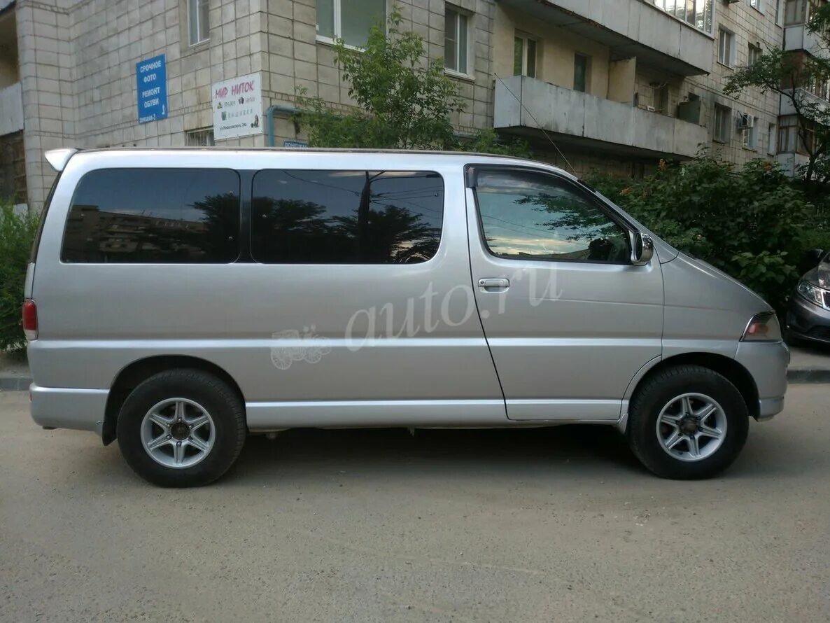 Тойота Hiace Regius 1998. Toyota Hiace Regius 1998. Тойота Хайс Региус 1998 год. Toyota Hiace 1998 левый руль.