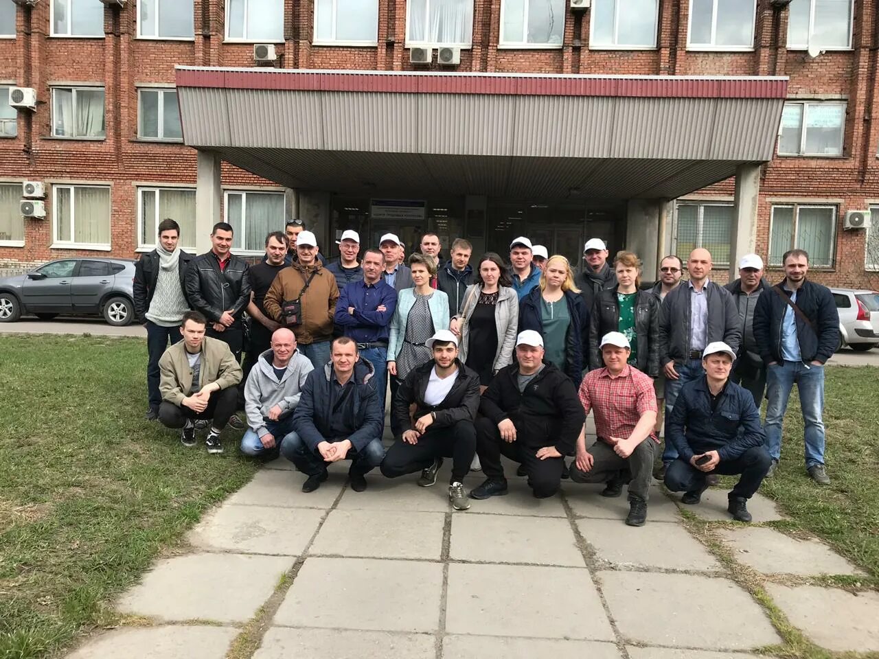 Дом обслуживает управляющая компания. Новости ук коммунальщик спб. Структура и функции управляющей компании мкд. Управление, эксплуатация и обслуживание многоквартирного дома. Многоквартирный дом управляющая компания.