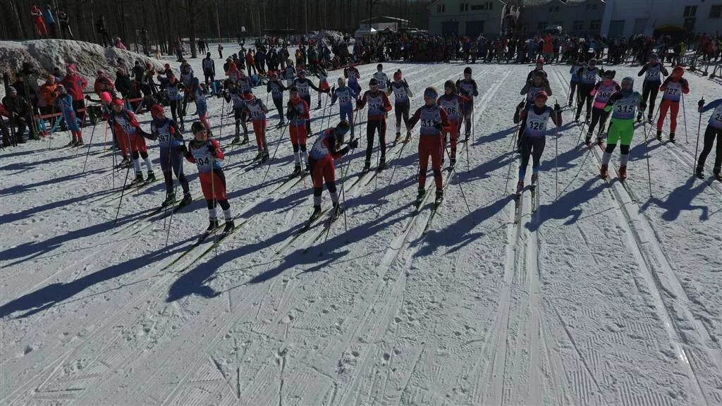 Волжская коммуна лыжная гонка. Лыжная гонка волжский. лыжники аргаяшского района. лыжня политехников самара. череповец лыжные гонки ветеранов.