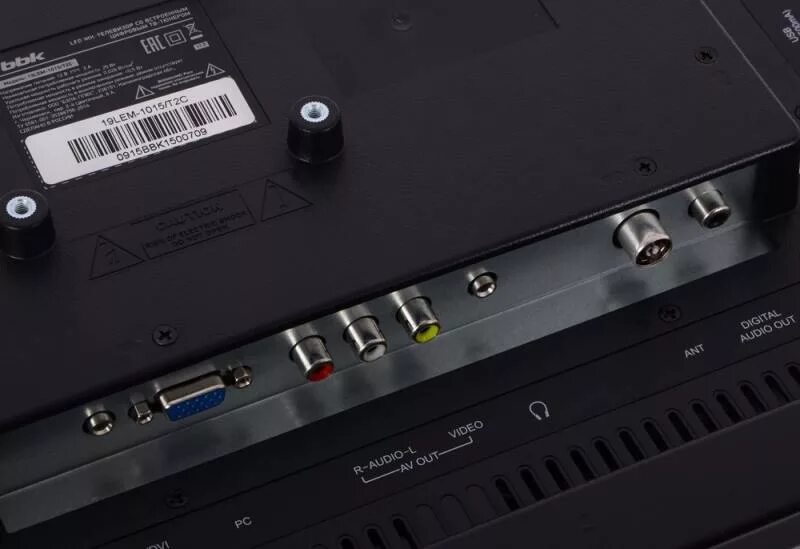 телевизор жк bbk с встроенным dvd 32 дюйма. Bbk 24lem-1001. телевизор bbk жк 24lem1058t2c. Bbk телевизор 24lem-1088/t2c. Bbk 24lem-1071/t2c.