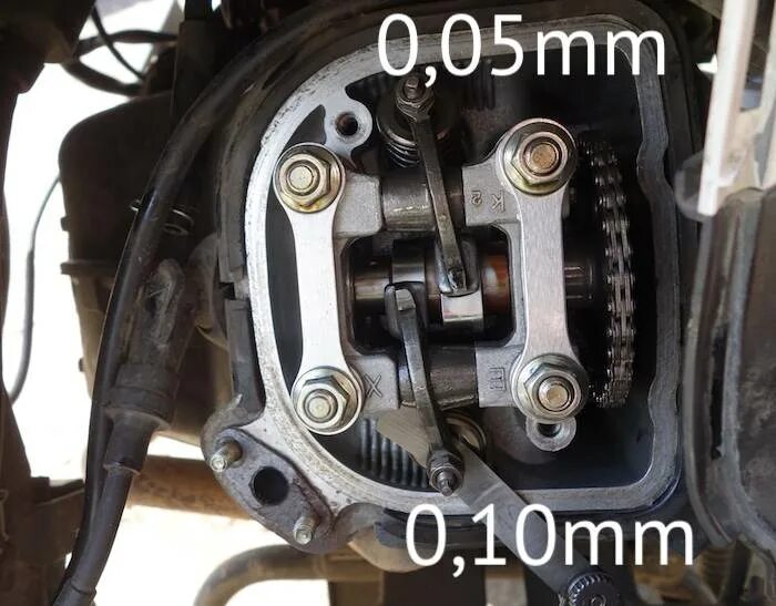 Зазор клапанов на скутере. Зазор клапанов на скутере. Зазоры клапанов на скутере 4т 150 кубов. Зазоры клапанов на скутере 4т 150 кубов. Регулировка клапанов на скутере 4т 50 куб.