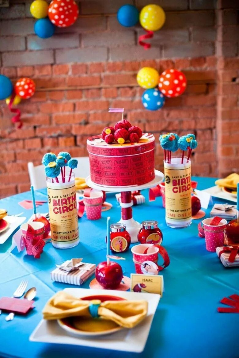 С днём рождения 5 лет мальчику. С 5 летием девочку. С днем рождения 5 лет. Детский день рождения. Детский столтна женььрождения.