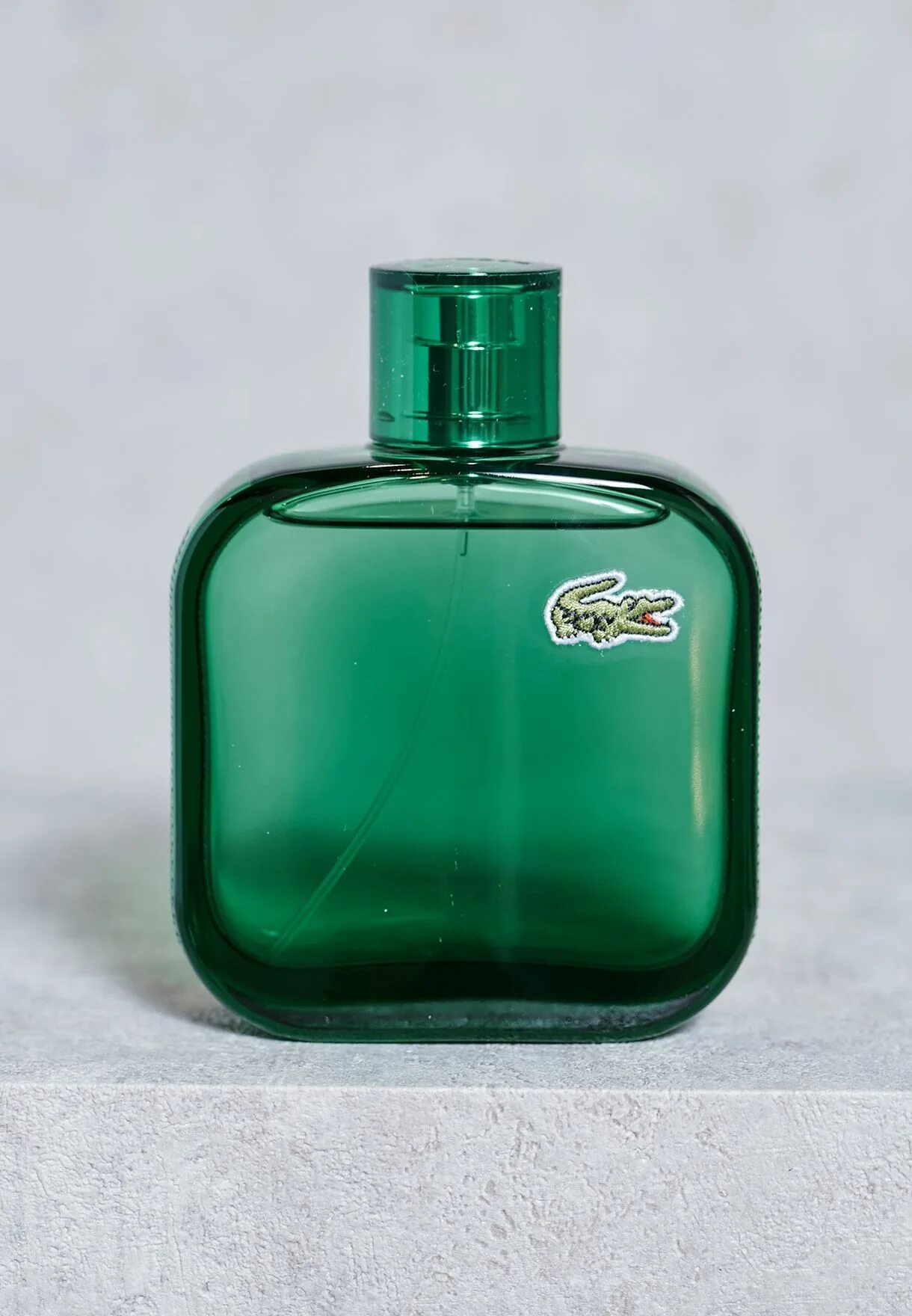 Lacoste l.12.12 Green. Лакосте l 12.12 Green. Lacoste Eau de Parfum зеленый. Lacoste Essential. Зеленая туалетная вода мужская