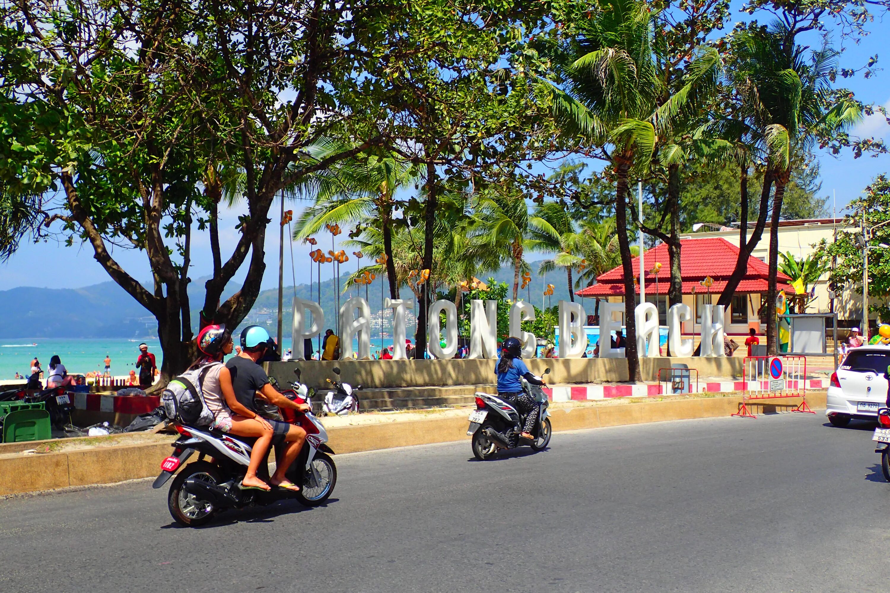 маршрут сонгтео патонг-пхукет таун. пхукет патонг веселая улица. Patong paragon resort & spa sha extra plus. пхукет патонг бич улицы. авто патонг.