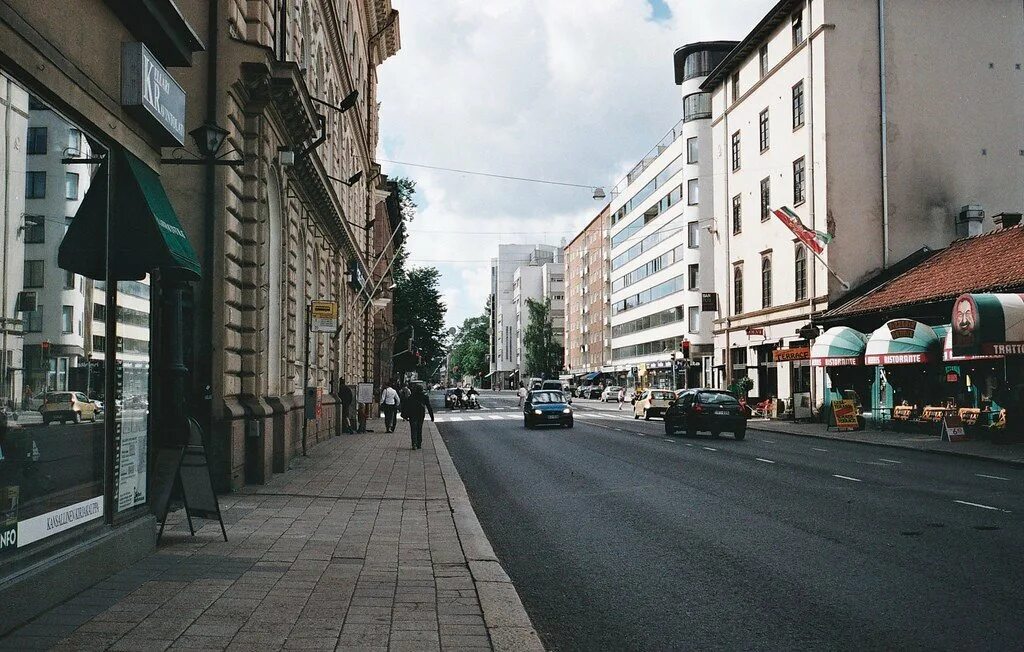 Город турку по шведски. Турку Финляндия улицы. Пригород города Турку. Турку окраины. Финляндия город Турку с улицами.