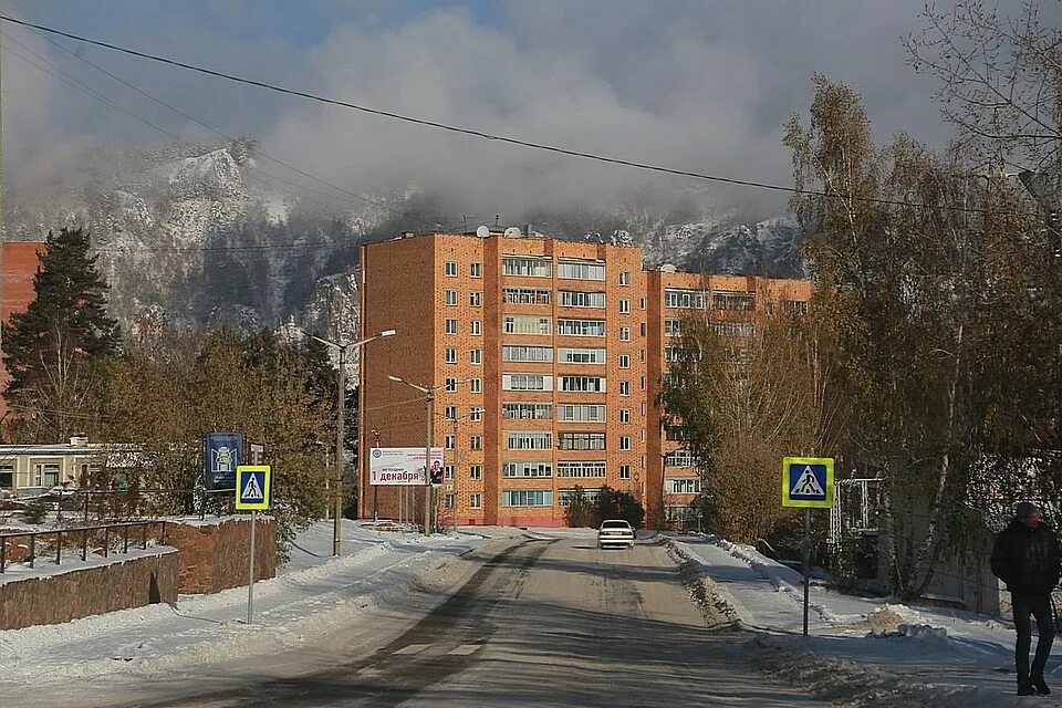 Город Дивногорск. Дивногорск Красноярский. Дивногорск Красноярский край улочки. Дивногорск улица Красноярская 10.