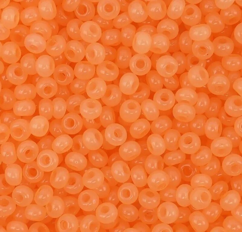 Бисер 20. Бисер стеклотар. 20 грамм бисера. Черный бисер. Бисер colibry 44b.